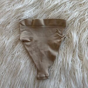 Skims Seamless Sculpt Mid Waist Thong Clay Size XS